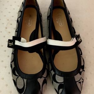 COACH Black Size 9M Flat Shoes
